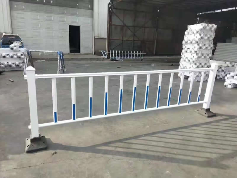 道路中央护栏 道路中央护栏