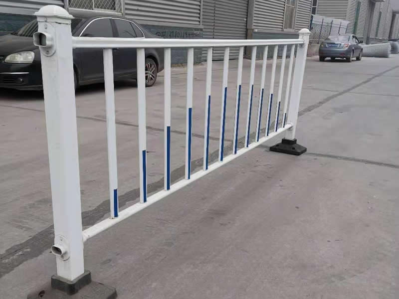 道路中央护栏 道路中央护栏